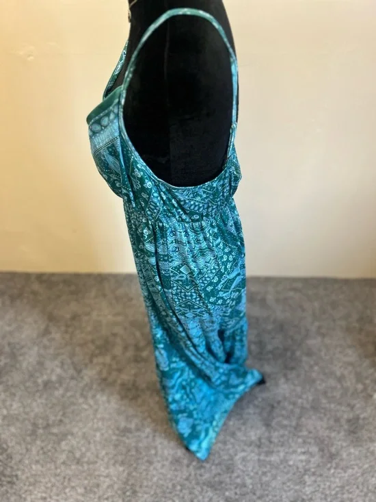 Teal Paisley Maxi Dress with V-Neck - Picture 3 of 6